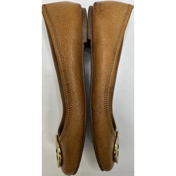 Tory Burch Ballet Flats Size 8 Camel Tan w Gold Logo Shoes - Picture 4 of 10